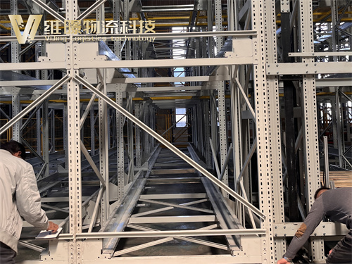 四向穿梭車立庫為何成企業 “香餑餑”?從效率、成本到柔性的全維度破局