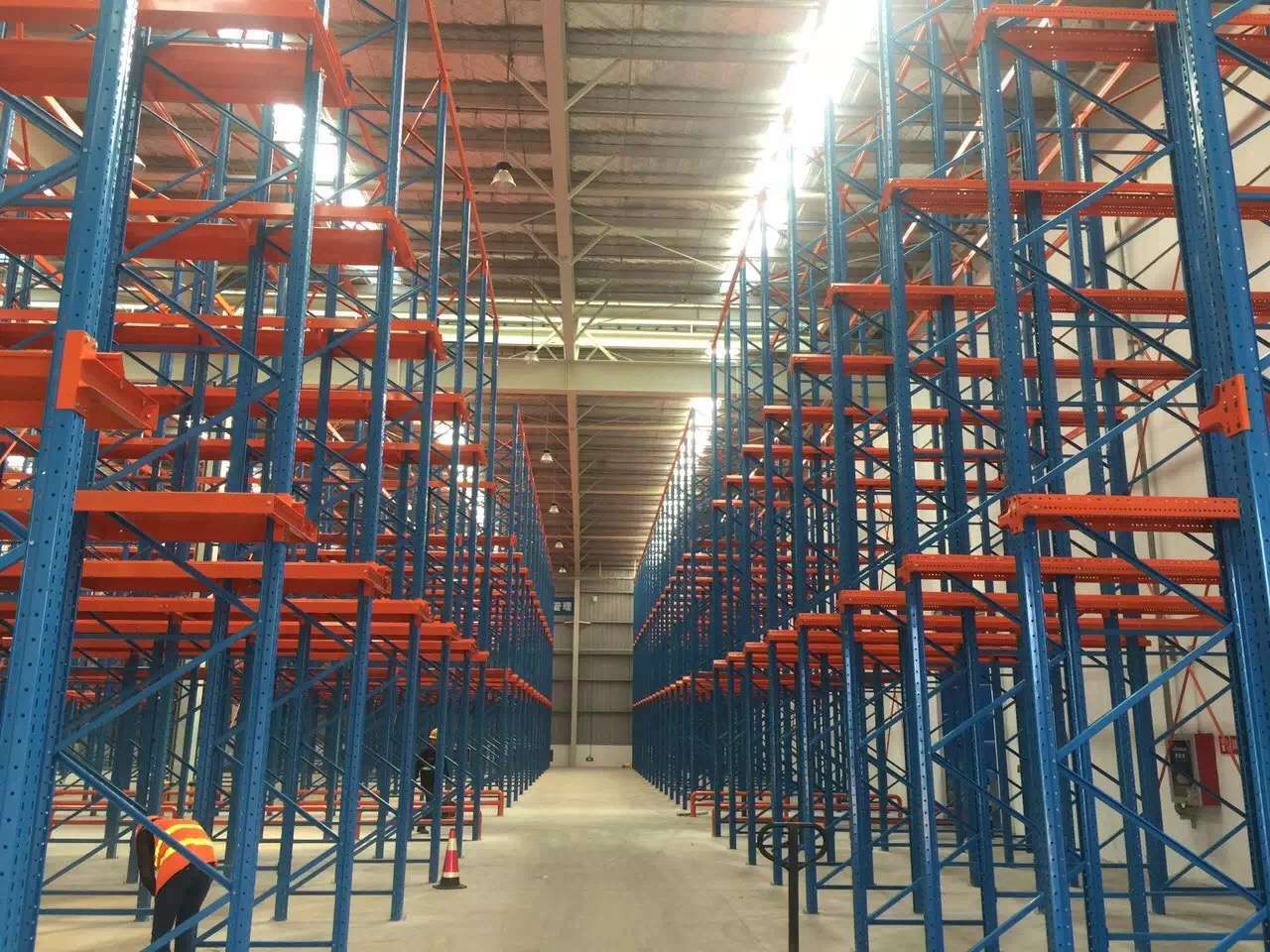 倉(cāng)庫(kù)先進(jìn)先出模式的設(shè)計(jì)需要考慮哪些因素？